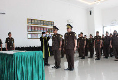 Perkuat Penegakan Hukum, Kejari Lampung Tengah Rotasi Dua Pejabat Pidsus