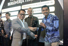 UIN RIL Terima Penghargaan dari Kemenag RI sebagai PPID PTKN Berkinerja Terbaik