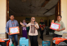   Bupati Lampung Timur Serahkan 40 Alsintan, Dorong Produktivitas dan Kesejahteraan Petani