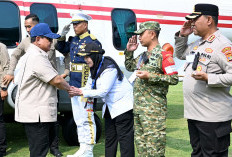 Walikota Eva Dwiana Sambut Kedatangan Presiden Prabowo ke Bandar Lampung