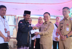 Wabup Lampung Barat Serahkan Donasi Pembangunan TPA Sunan Bonang