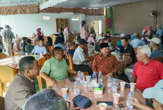 Hary Kohar Resmikan Warung Pindang & Tomyam Salmon Satria, Hadirkan Konsep Kuliner dan Musik di Pusat Kota