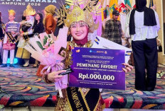 Mahasiswa Akuntansi Syariah UIN RIL Sabet Predikat Duta Bahasa Favorit Provinsi Lampung