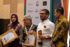 Terima Pemred Award 2026, Nasir Djamil: Pers Harus Kembali ke Rakyat dan Jadi Pilar Demokrasi