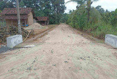 Sempat Terkendala Cuaca, Pekerjaan Onderlagh di Desa Karang Anom Rampung Dikerjakan dan Diapresiasi Warga