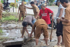 Antisipasi Dampak Cuaca Ekstrem, Camat Metro Timur Ajak Warga Berotong-royong