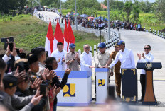 Presiden Prabowo Resmikan 7 Ruas Jalan Inpres di Lampung, Perkuat Konektivitas hingga Pelosok