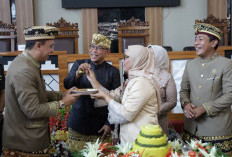 Rapat Paripurna HUT Ke-27 Lamtim Jadi Momentum Penguat Pembangunan Berkelanjutan