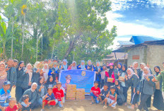 Empat Truk Bantuan dari Bandar Lampung Tiba dengan Selamat di Sumatera Barat