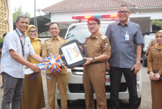 Wujud Komitmen Hadir dan Bermanfaat, Bank Lampung Serahkan Bantuan CSR Ambulans ke Pemkab Lampung Utara