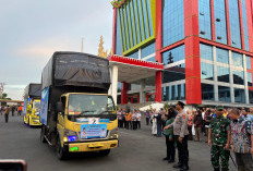 Wujud Kepedulian Tanpa Batas, Walikota Eva Lepas Keberangkatan 13 Truk Bantuan ke Sumatera