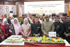 Hadiri Paripurna HUT ke-344 Kota Bandar Lampung, Gubenur Mirza Apresiasi Kinerja Pemkot