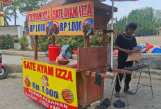 Harga Daging Ayam Melonjak, Omzet Pedagang Sate di Samber Park Metro Anjlok