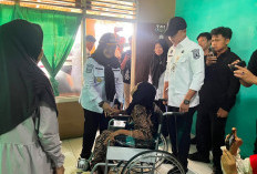 Pemkot Bandar Lampung Bagikan Ratusan Alat Bantu Kesehatan untuk Warga di HUT ke-81 RI
