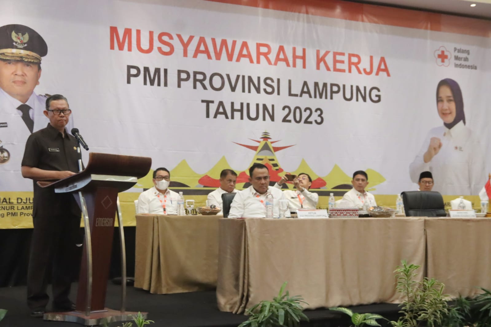 Sekretaris Daerah Provinsi Lampung Buka Musyawarah Kerja PMI Provinsi Lampung