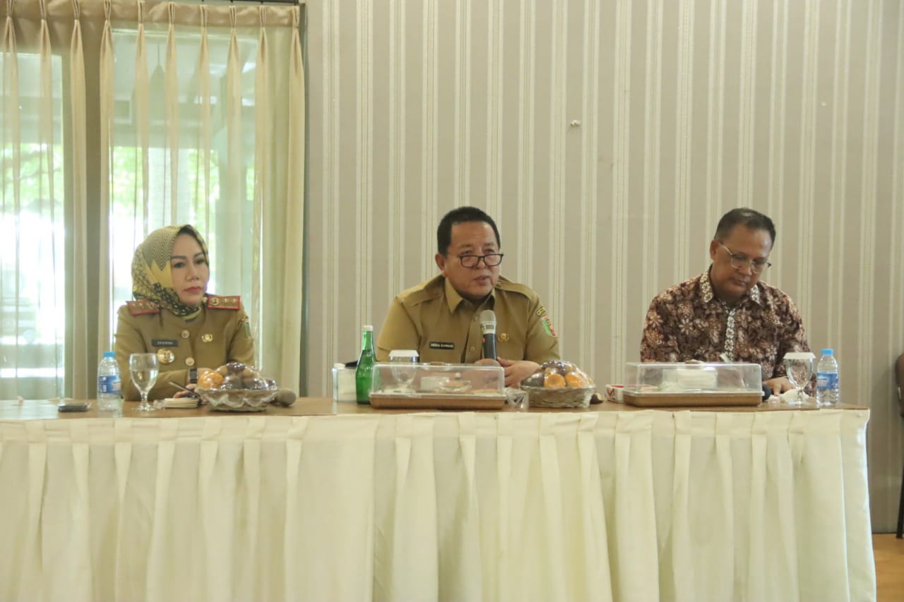Gubernur Arinal Pimpin Rapat Pembahasan BUMDes sebagai Badan Penggerak Tumbuhnya Usaha di Desa 