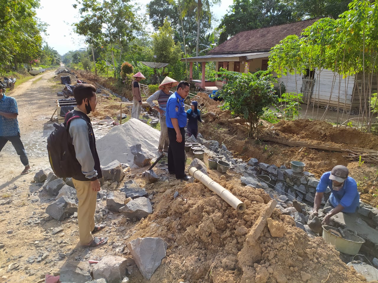 PemDes Tanjung Menang Raya Fokuskan Dana Desa untuk Tanggulangi tempat Rawan Banjir
