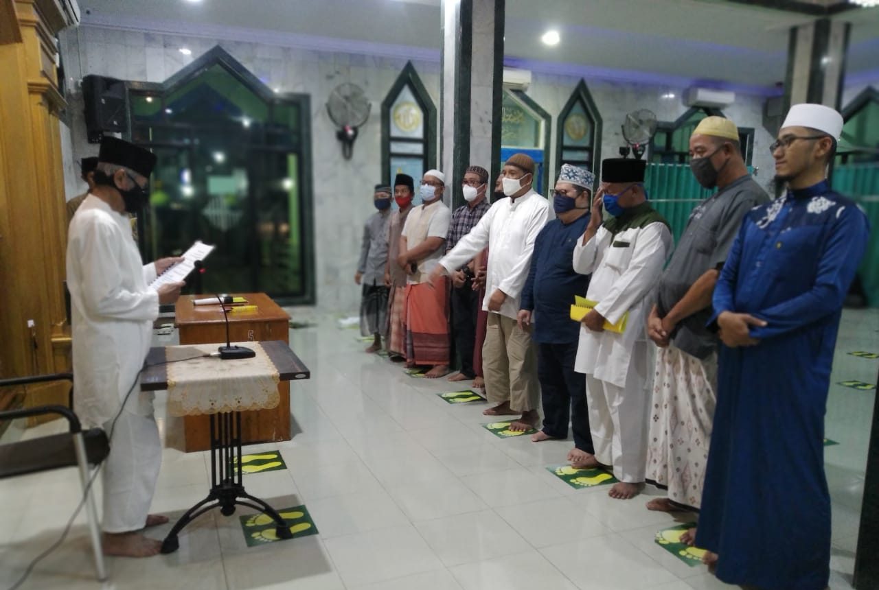 Pergantian Tahun, Masjid Muawanah Santuni Anak Yatim-Piatu