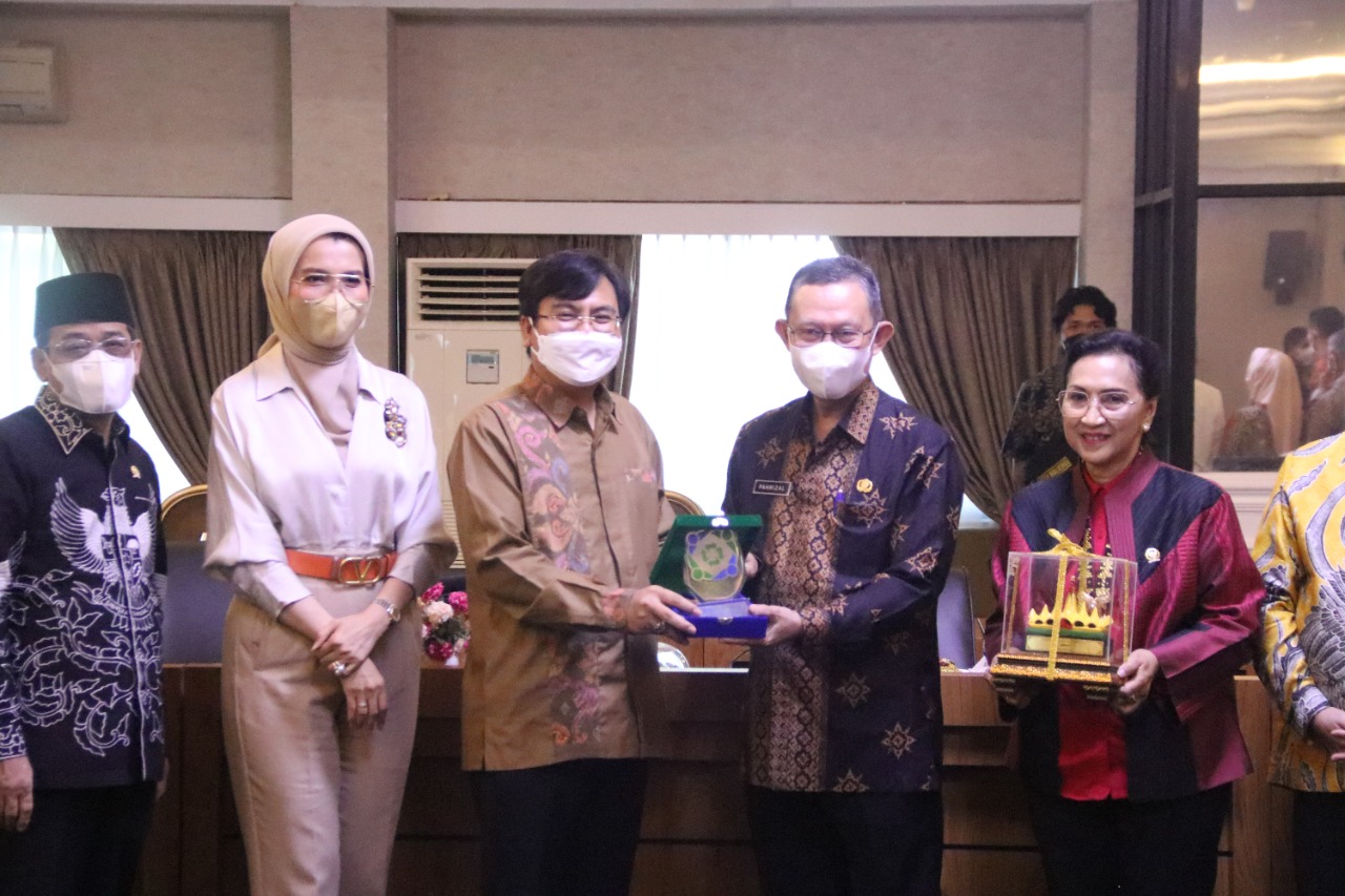Pemprov Lampung Terima Kunjungan Kerja Spesifik Komisi IX DPR RI Dalam Rangka Pengawasan Pelaksanaan Program V