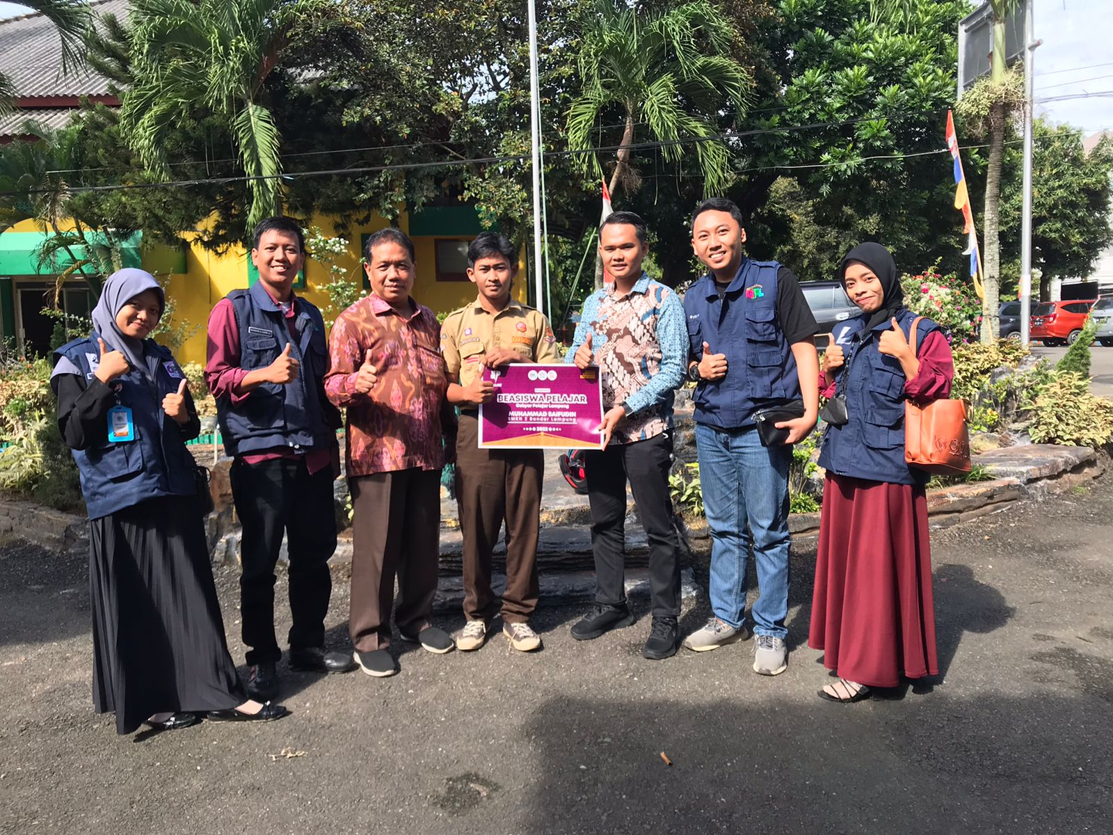 GPL Berikan Beasiswa “BELAJAR” kepada Pelajar Lampung